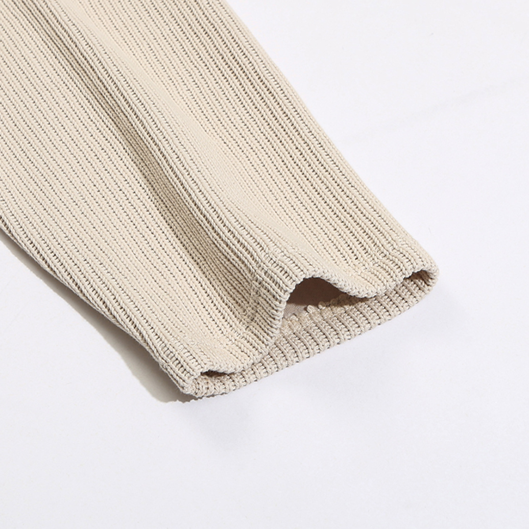 Rib knit half zip pullover N082