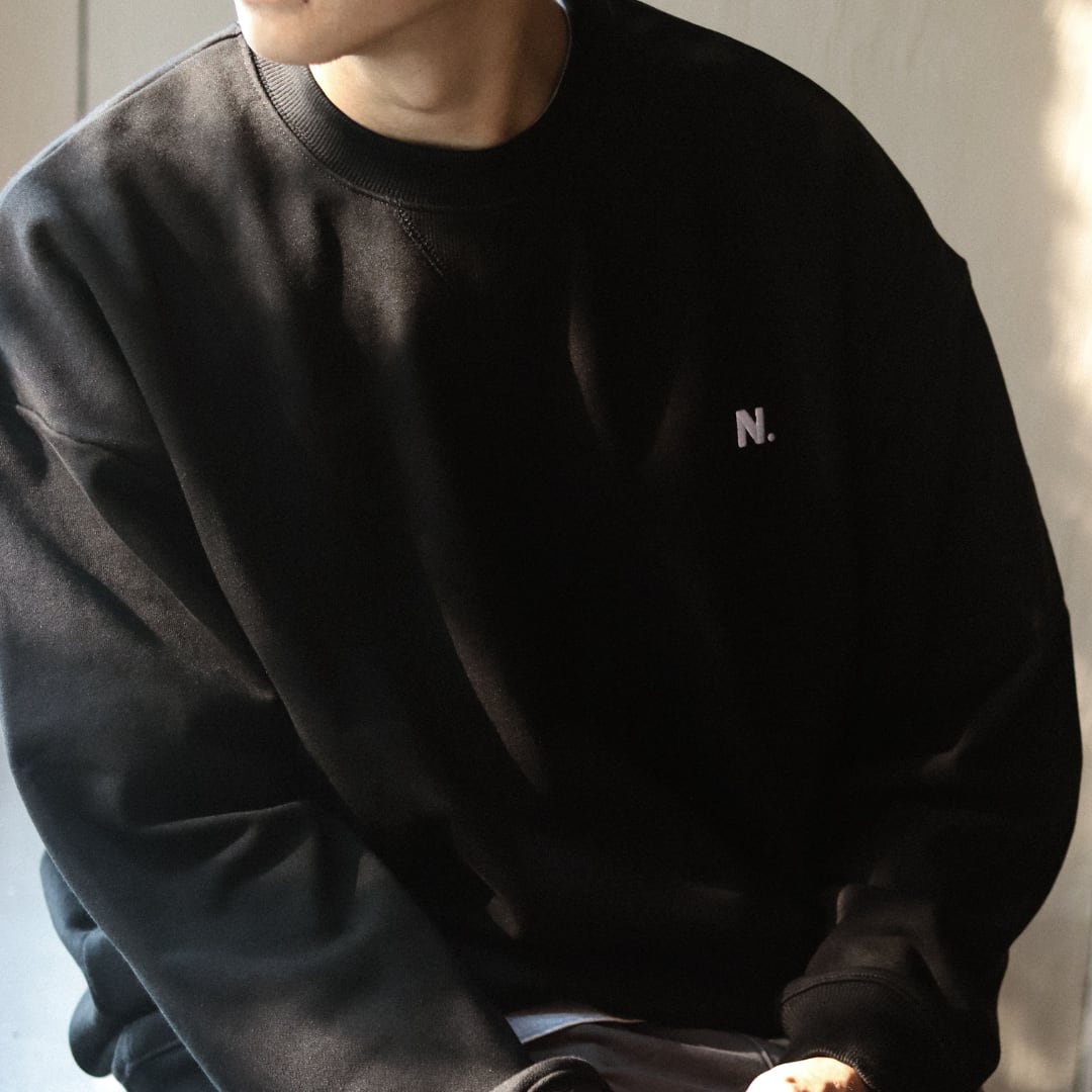 N. One point logo crew neck sweatshirt C222