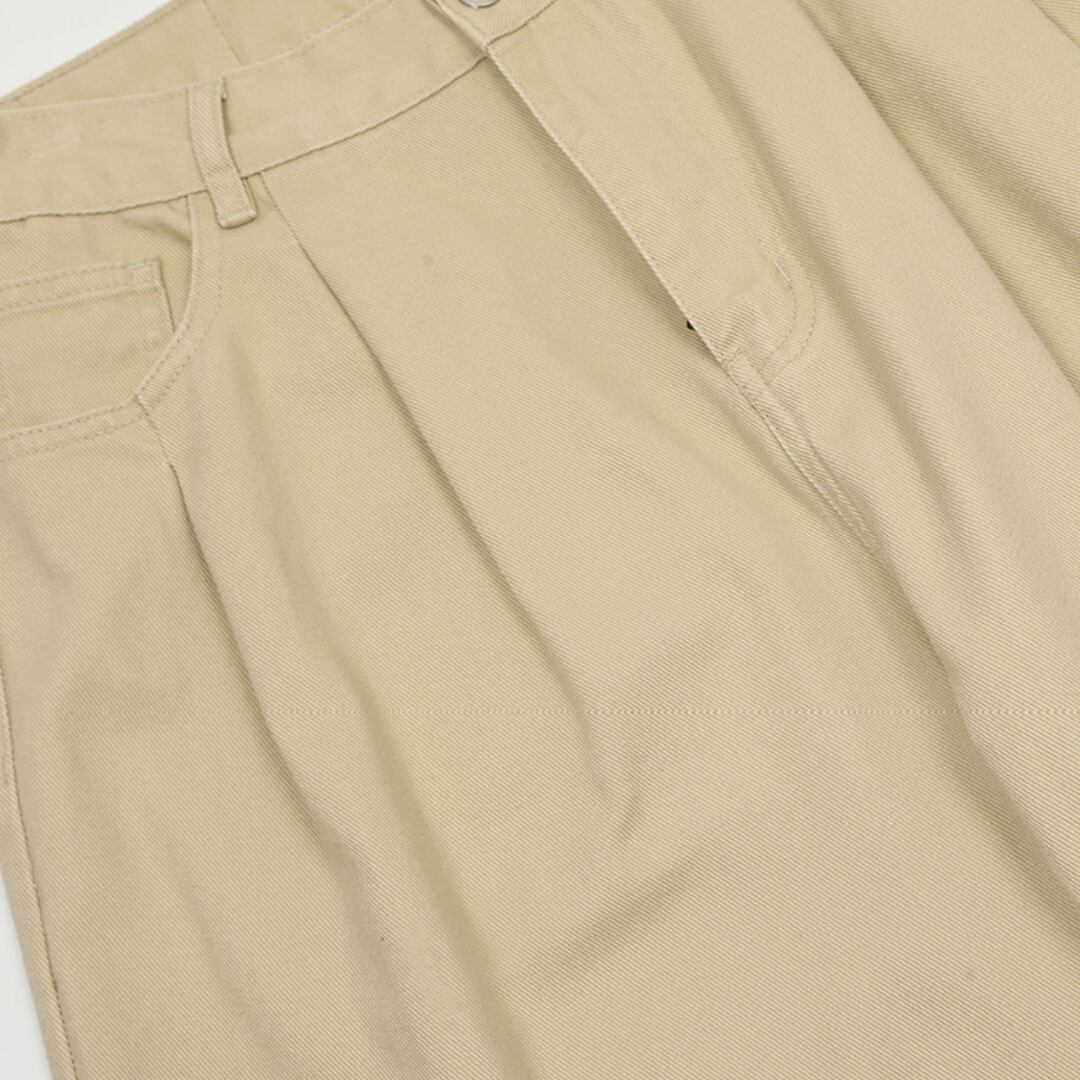 フロントタック ストレートパンツ C220