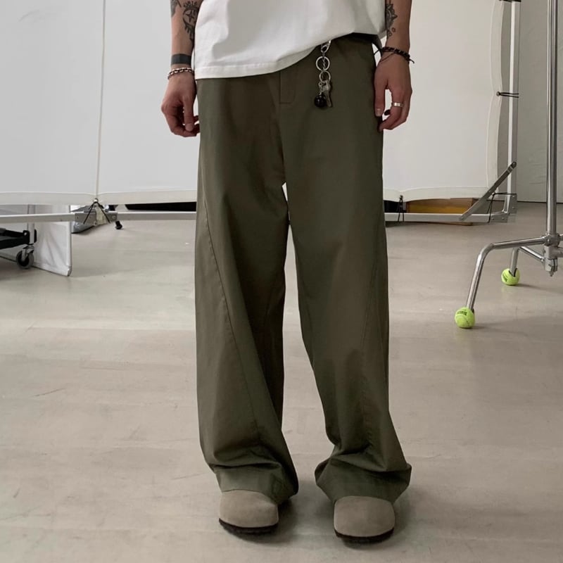 コンパクトツイル ワイドストレートパンツ B609