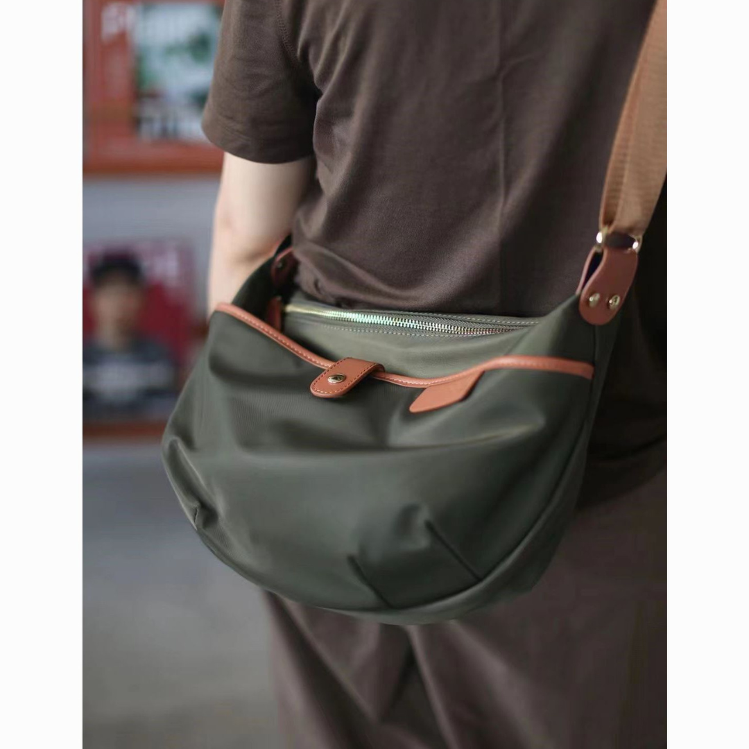 High density nylon shoulder bag N053