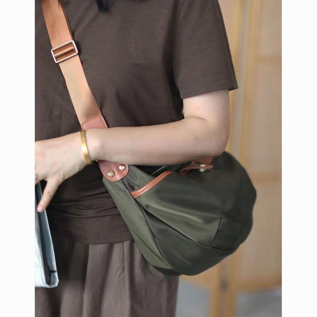 High density nylon shoulder bag N053