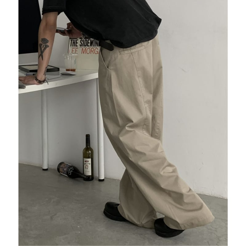 コンパクトツイル ワイドストレートパンツ B609