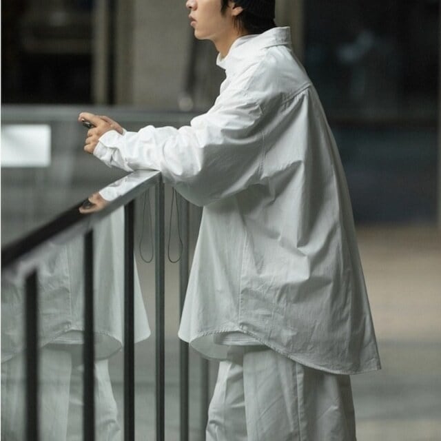 Oversized button-down long sleeve shirt A046