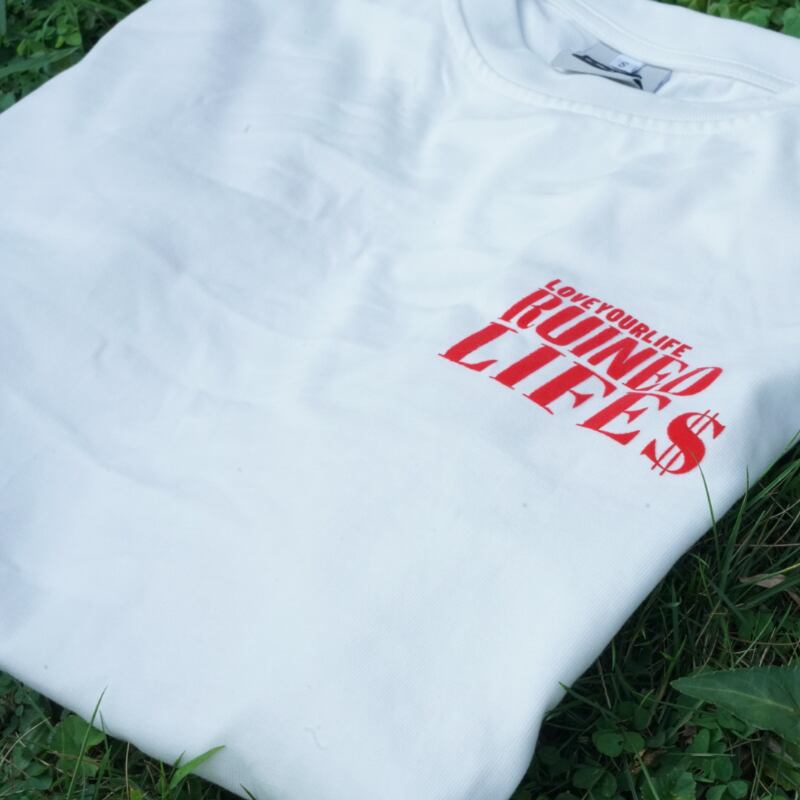 【Ruinedlife】赤フォント バックロゴTシャツ B425