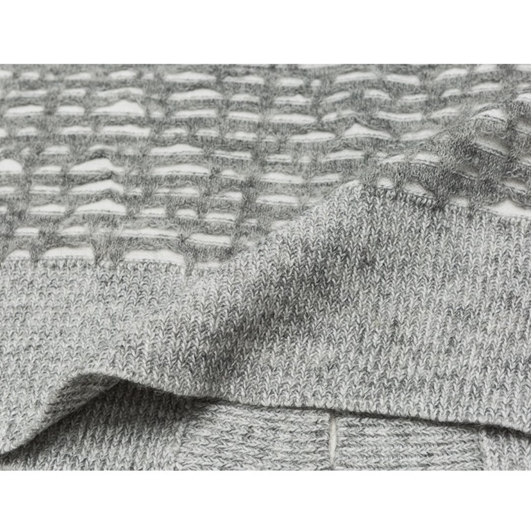 Jacquard knit cardigan C043