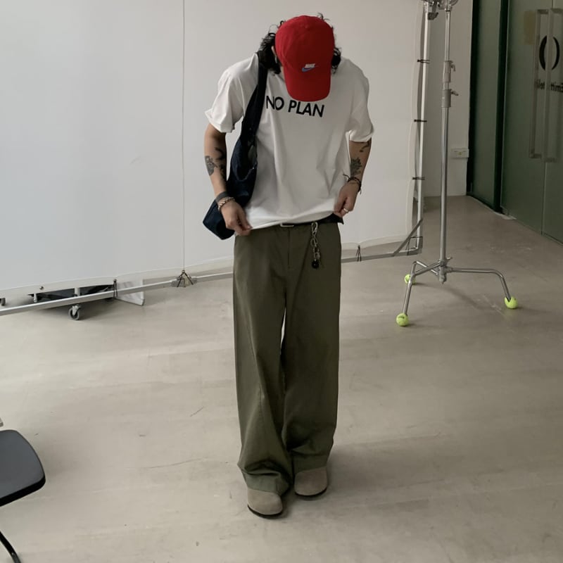 コンパクトツイル ワイドストレートパンツ B609