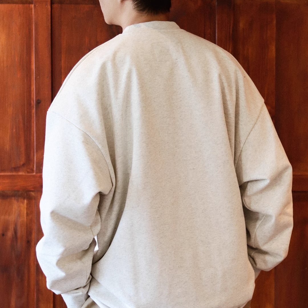 N. One point logo crew neck sweatshirt C222