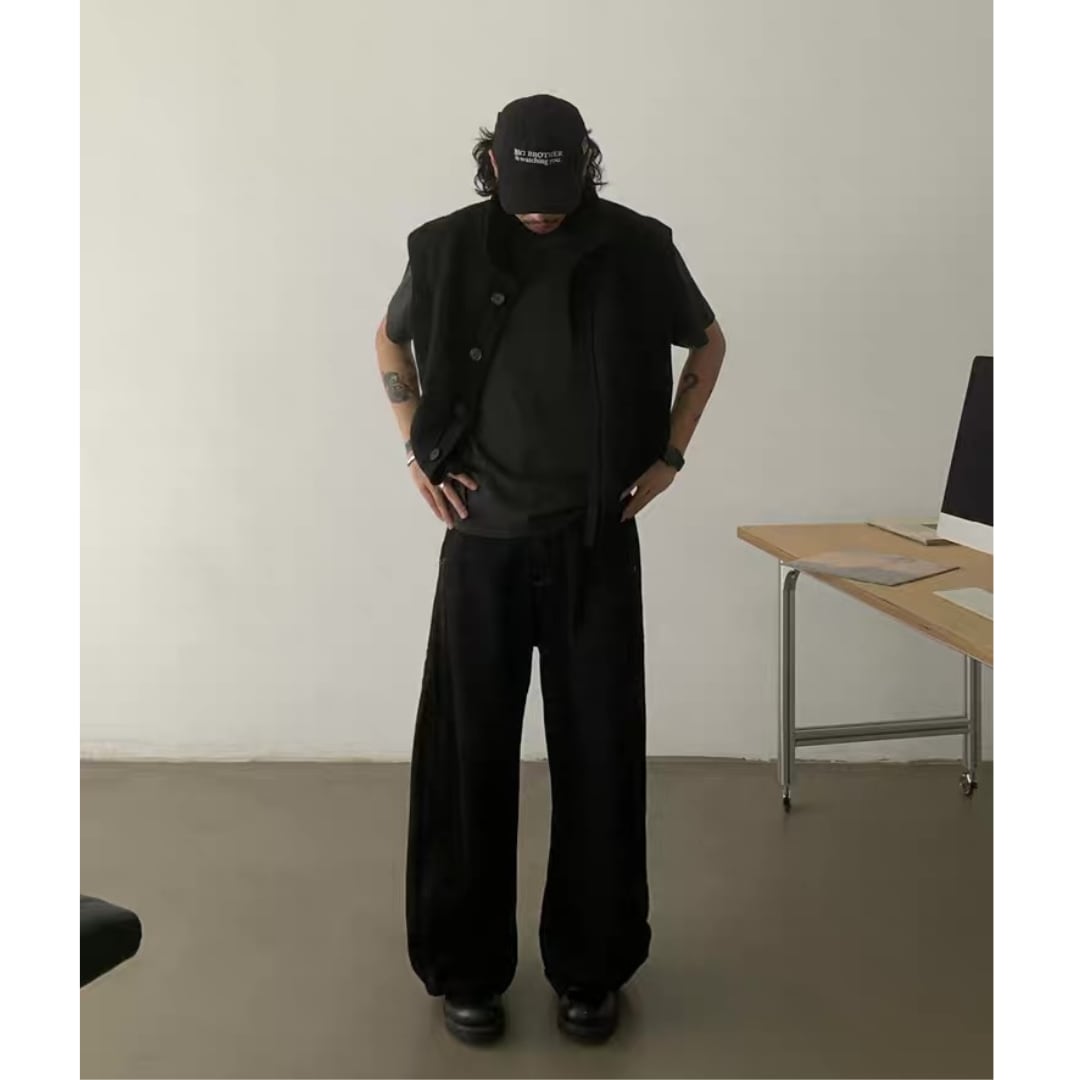 ブラックデニム　ツイストワイド　パンツ　C262