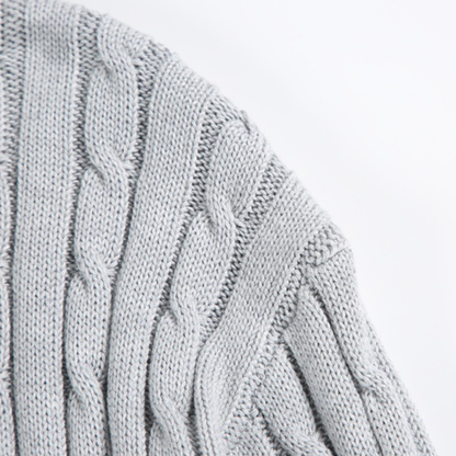 ケーブル編み　クルーネック　ニット　N1031