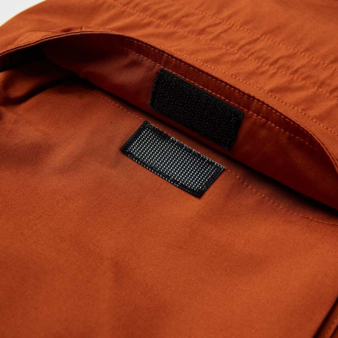 カーゴポケット　ダウン　フードジャケット　N877