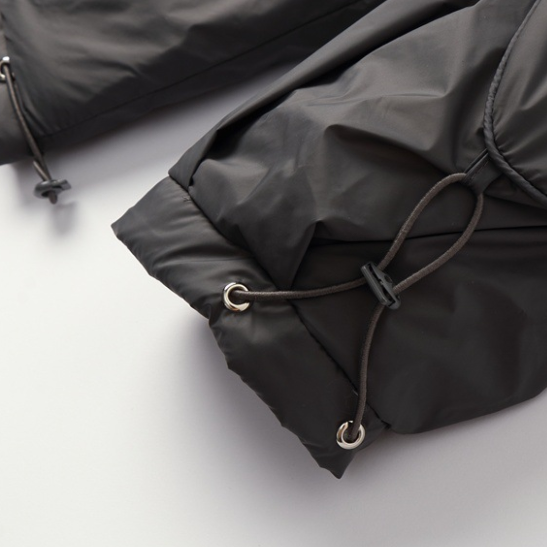 ホワイトダウン　スタンドカラー　ダウンジャケット　N1019