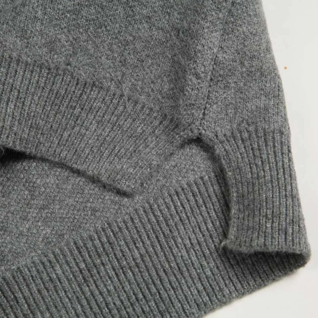 サイドスリット　プルオーバー　ニットパーカー　N874