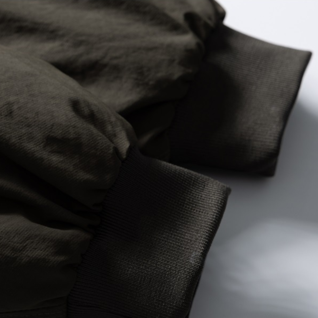 ホワイトダウン フーディ ジャケット　N936