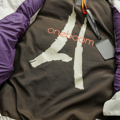 【Y.M.ORIGINAL】ホワイトダックダウン　ZIPスタンドカラー　ベスト　N871