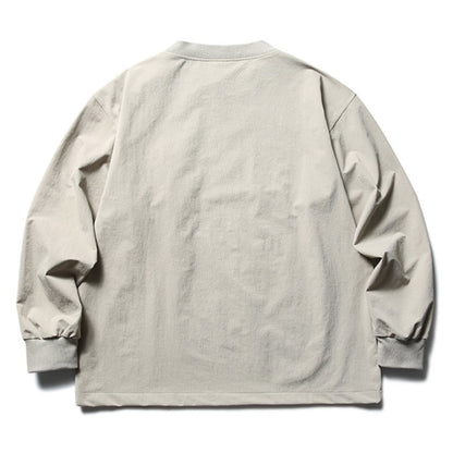 Gathered pocket nylon pullover B907