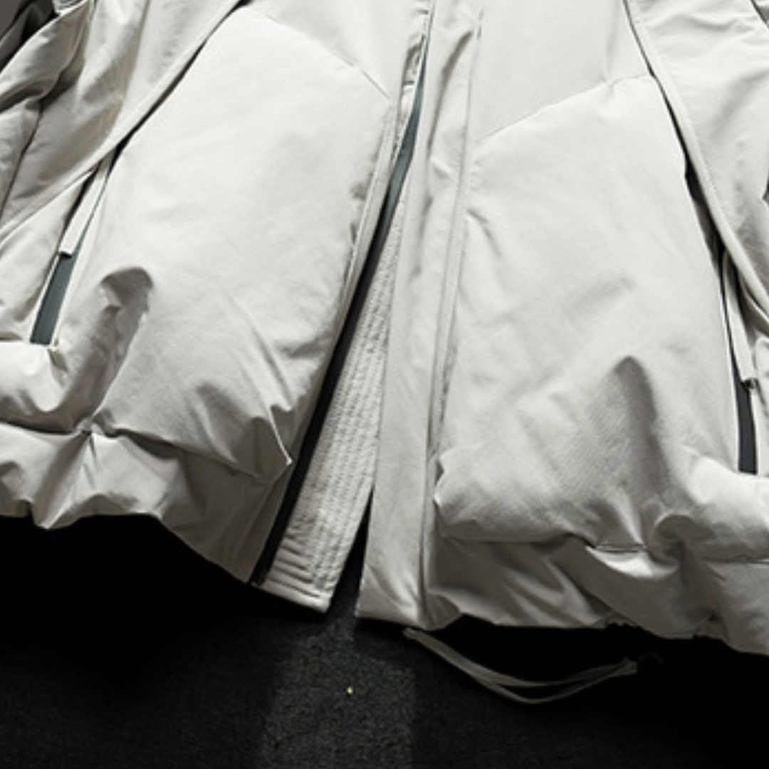 【Y.M.ORIGINAL】ホワイトダックダウン　ボリューム　フードジャケット　N855