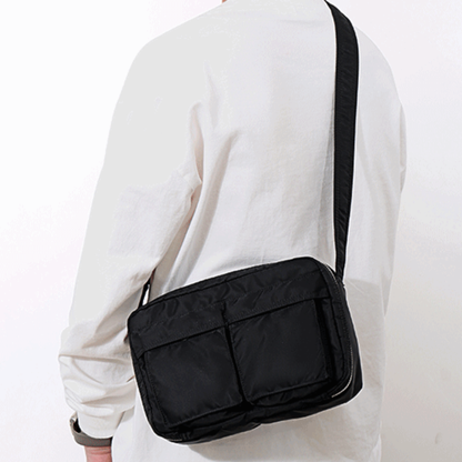 ミリタリーナイロン　ダブルファスナー　ショルダーバッグ　N1122