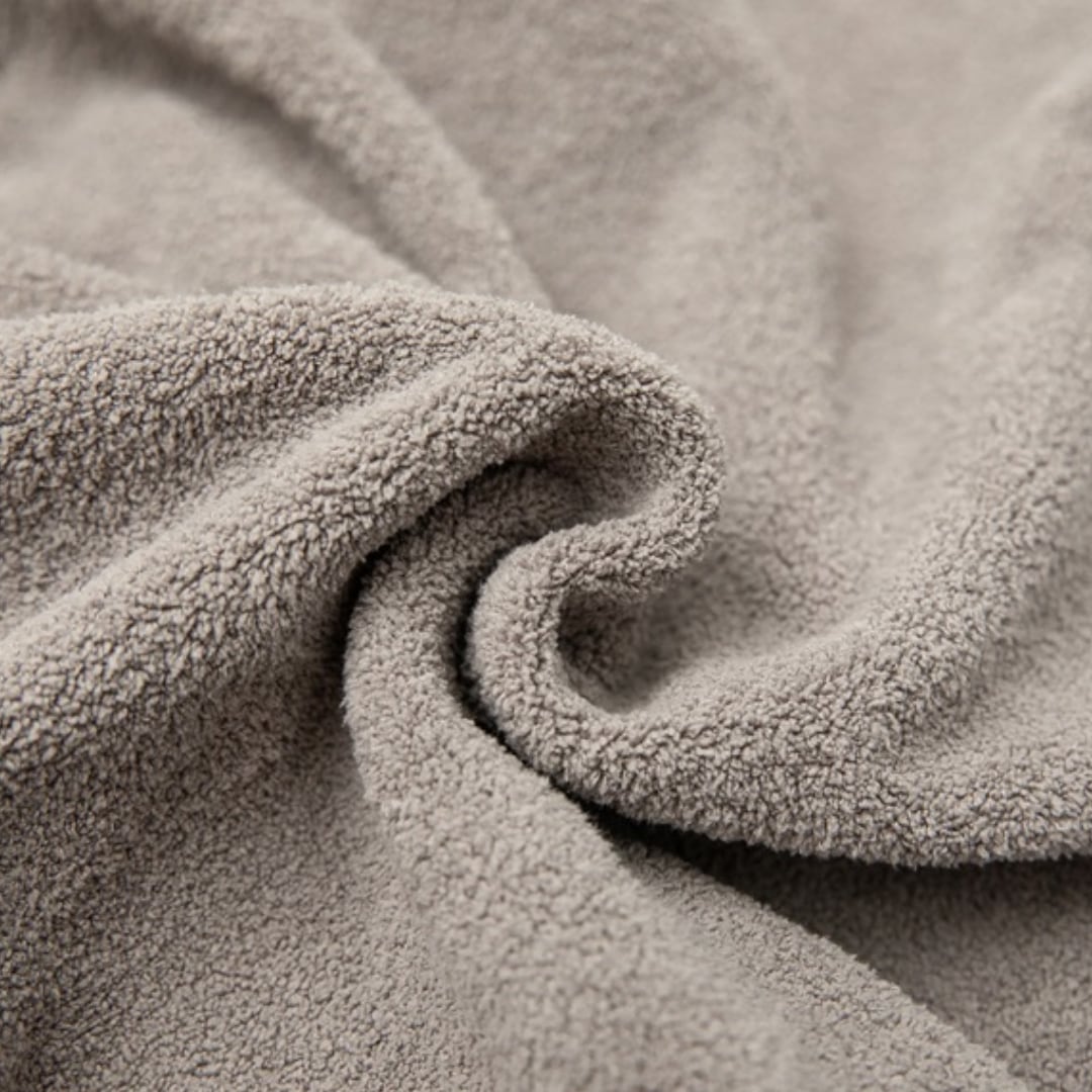 Boa fleece crew neck pullover C169