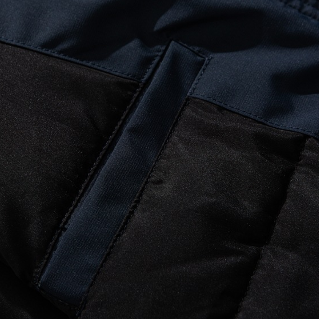 ホワイトダウン　スナップボタン　フードジャケット　N1022