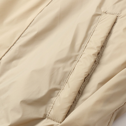 ホワイトダウン　スタンドカラー　ダウンジャケット　N1019