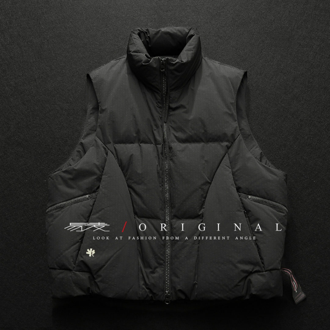 【Y.M.ORIGINAL】ホワイトダックダウン　ZIPスタンドカラー　ベスト　N871