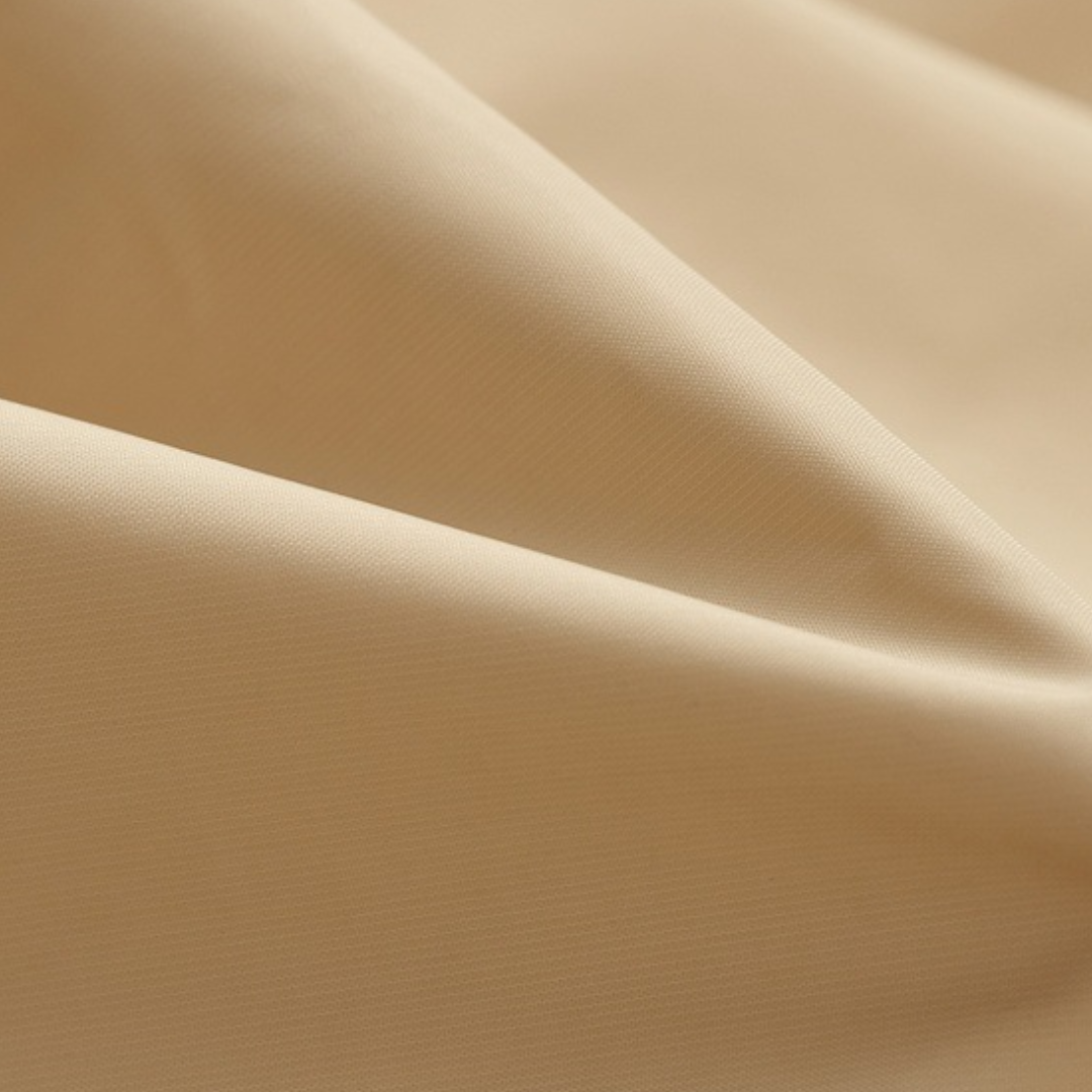 ホワイトダウン　スタンドカラー　ダウンジャケット　N1019