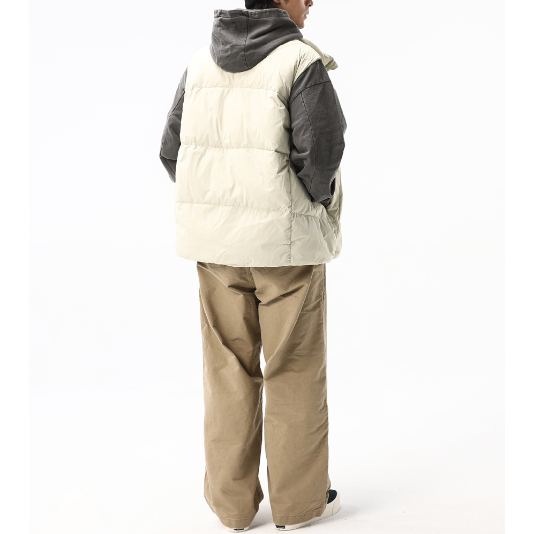 ホワイトダウン　パネル　ダウンベスト　N1023