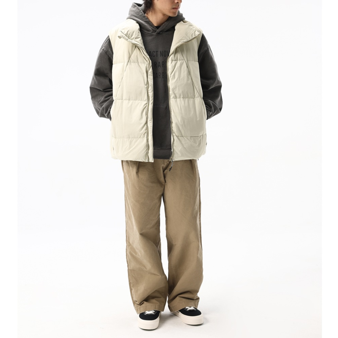 ホワイトダウン　パネル　ダウンベスト　N1023