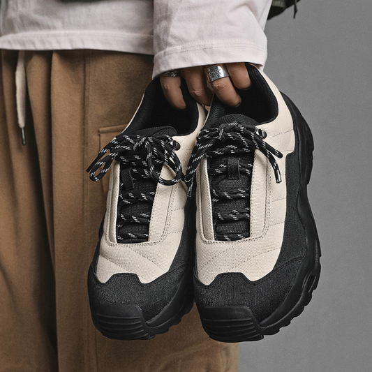 ボリュームソール　マウンテン　スニーカー　N1107