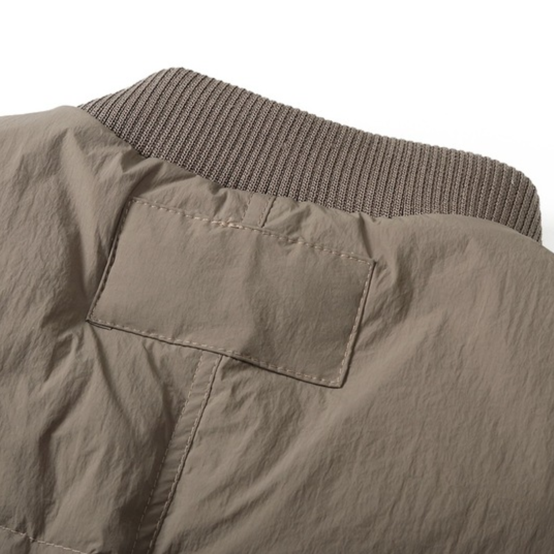 ホワイトダックダウン　リブカラーベスト　N960