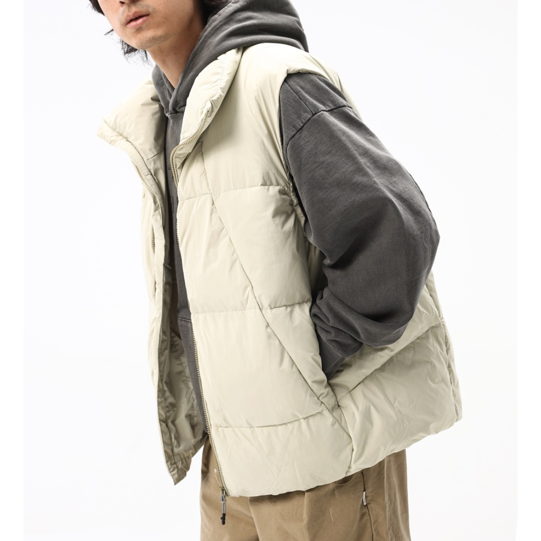 ホワイトダウン　パネル　ダウンベスト　N1023