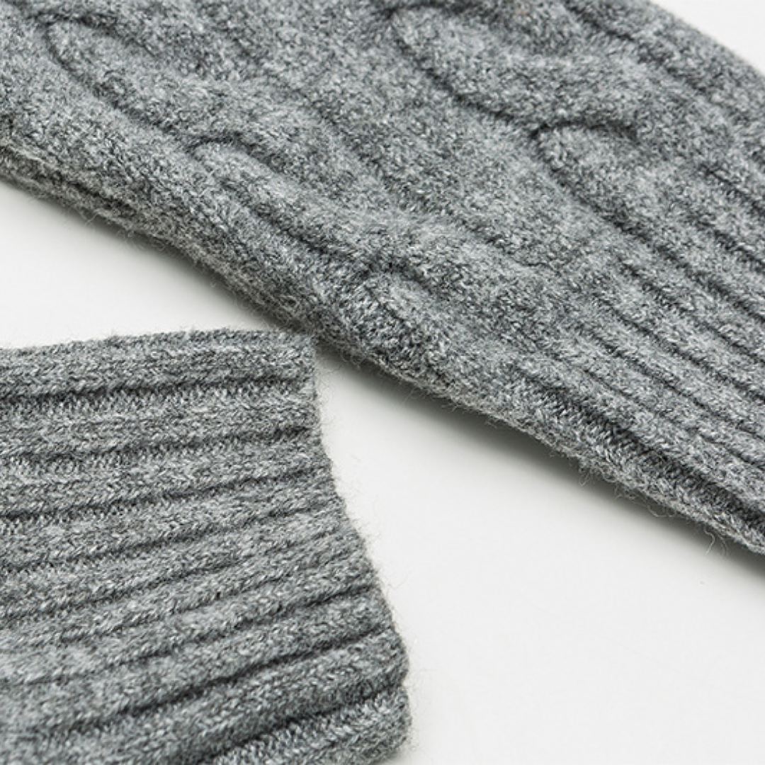 クレイジーケーブル編み　クルーニット　N925