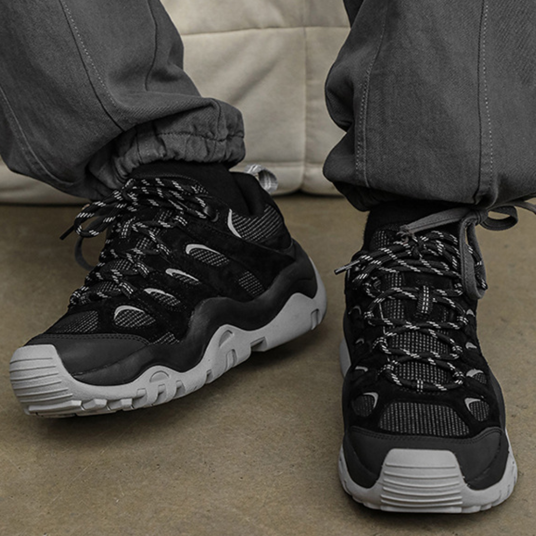 エアメッシュ　アーバン　スニーカー　N1108