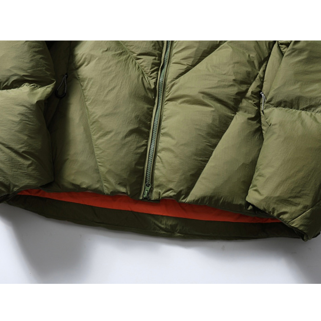 ホワイトダウン　ナイロン　フードジャケット　N955