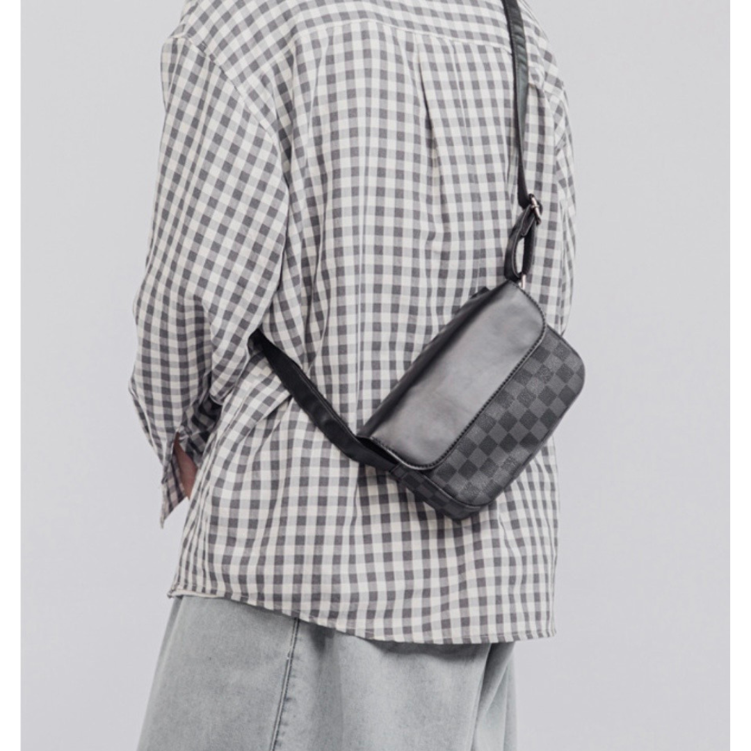 PUレザー　フラップ　ミニショルダーバッグ　N1202