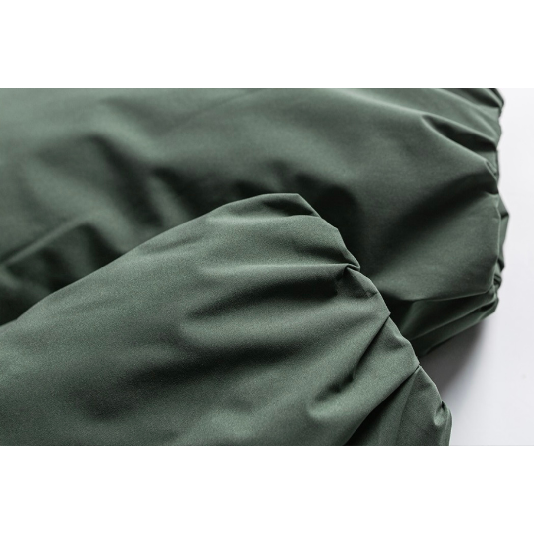 ホワイトダウン　スタンドジップ　ジャケット　N956