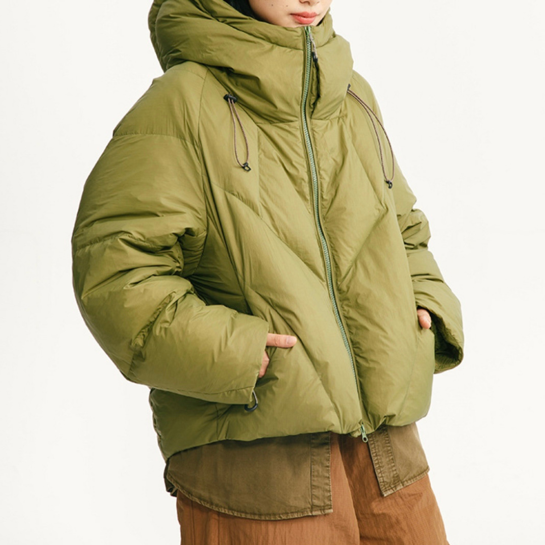 ホワイトダウン　ナイロン　フードジャケット　N955