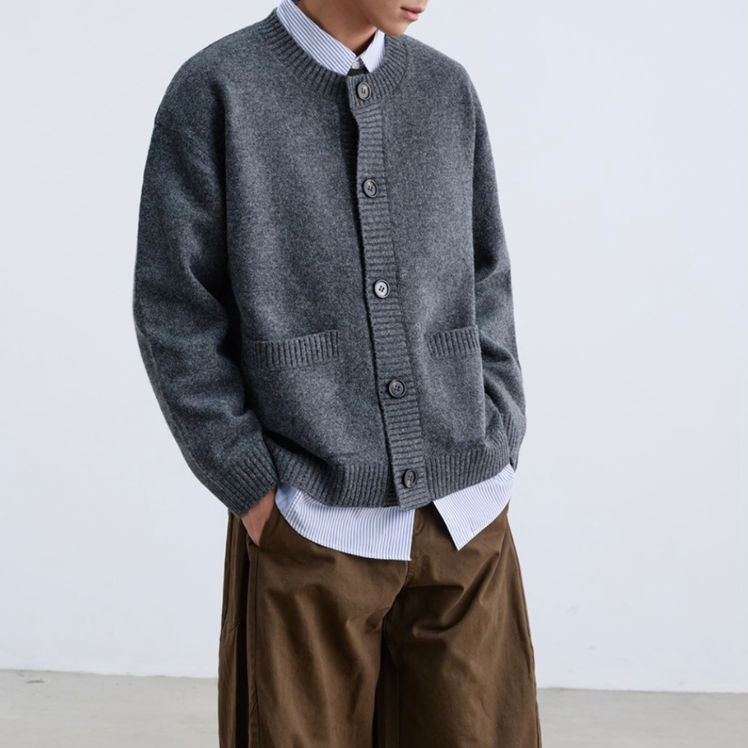 ミドルゲージ　クルーネック　カーディガン　N933