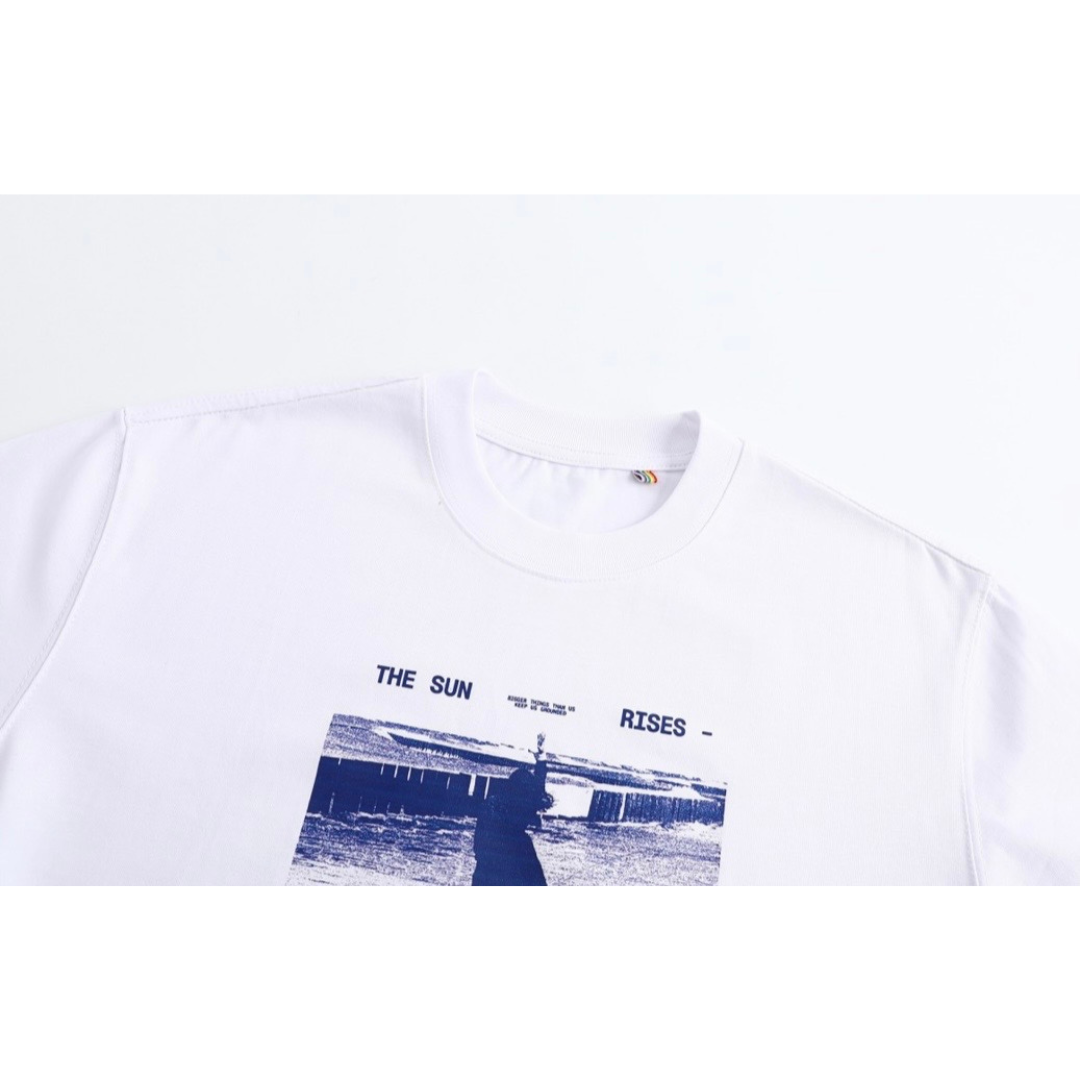 【SUN RISES】ブルーフォト　Tシャツ　N1539