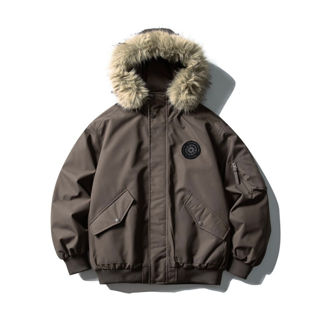 White Down Jacket with Fur Hood and Thermal Liner N899 ブラウン
