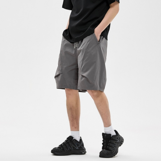 ポリエステル　変形タック　ショートパンツ　N487