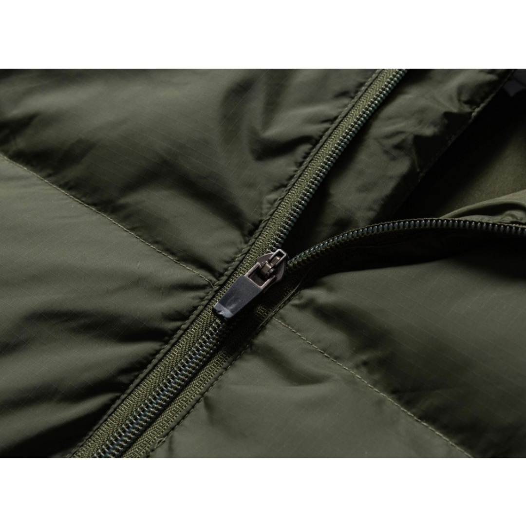 ナイロン　スラッシュポケット　ダウン　フードジャケット　N887