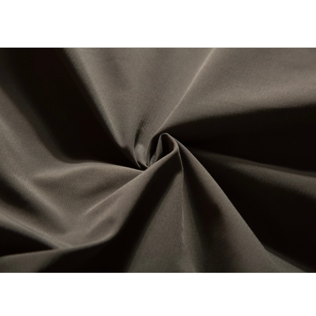 ホワイトダウン　ミニマル　フードジャケット　N945