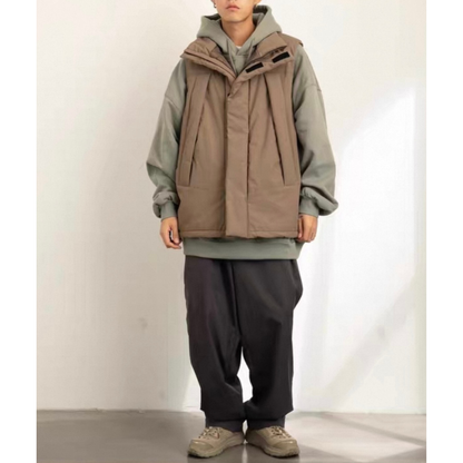 ソロナ　パテッドスタンドカラー　ベスト　N928