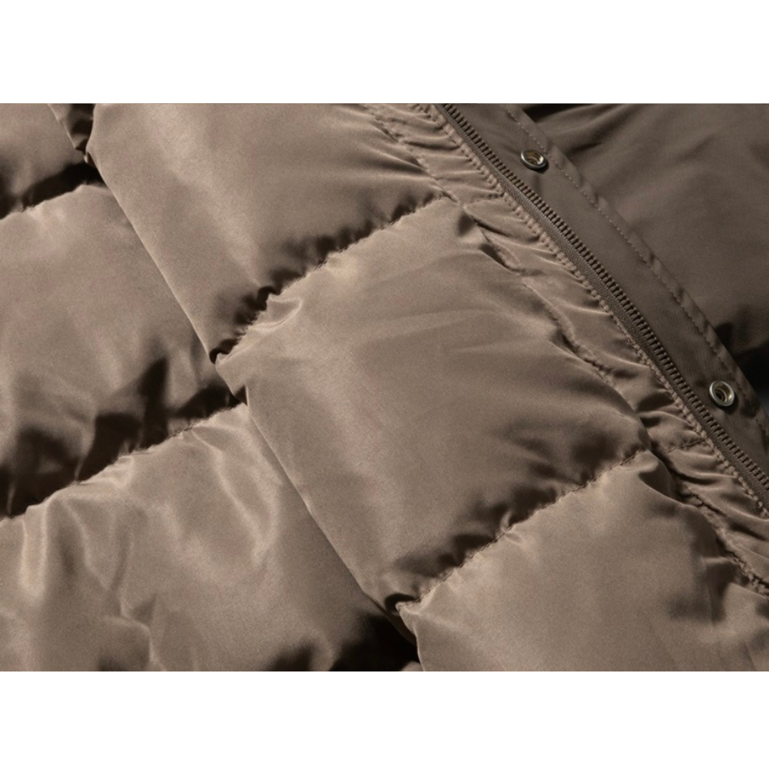 ホワイトダウン　スタンドフード　ジャケット　N948