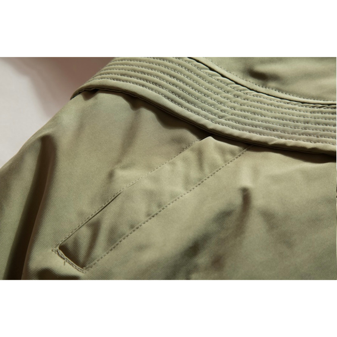 ホワイトダウン　ミリタリー　スタンドジャケット　N950