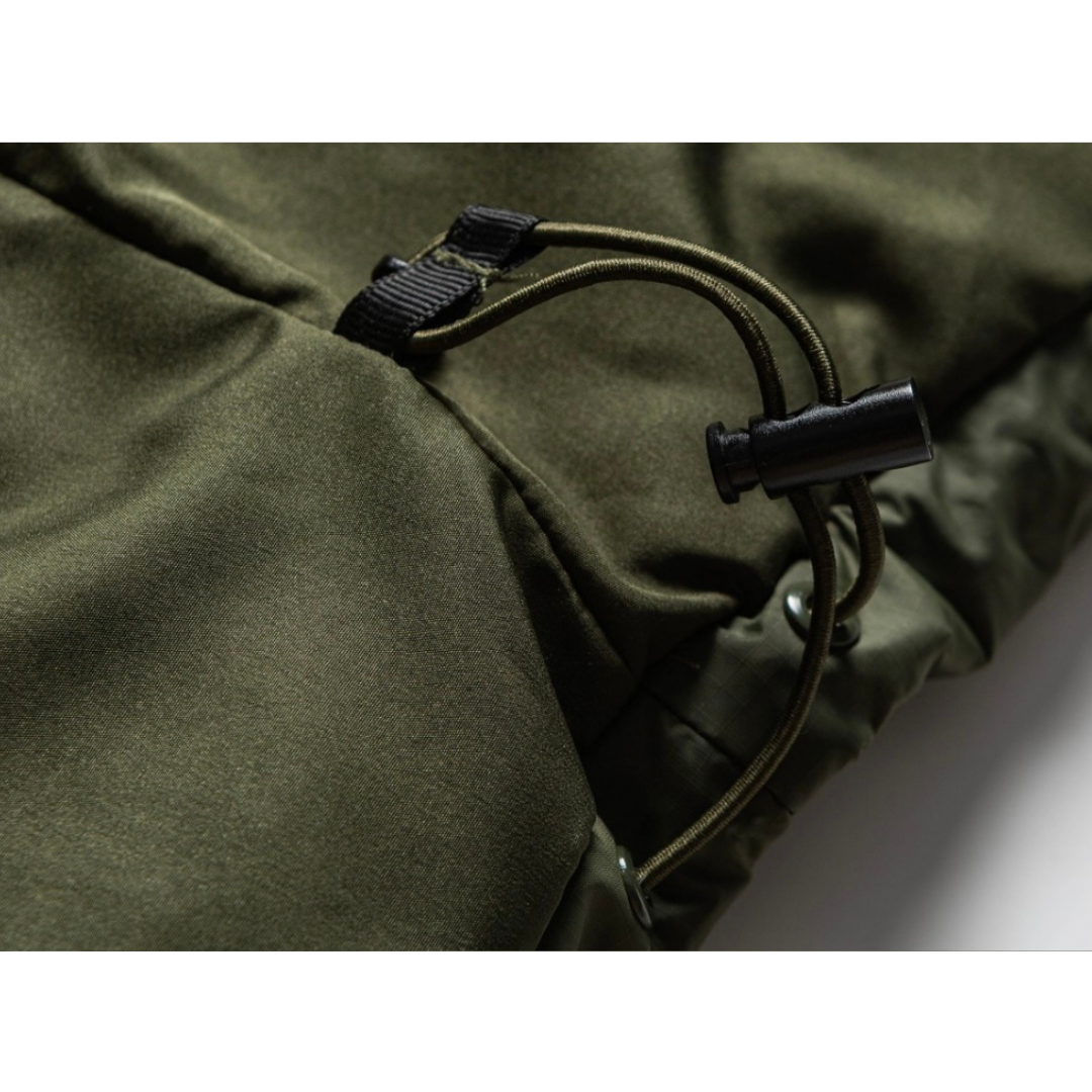 ナイロン　スラッシュポケット　ダウン　フードジャケット　N887