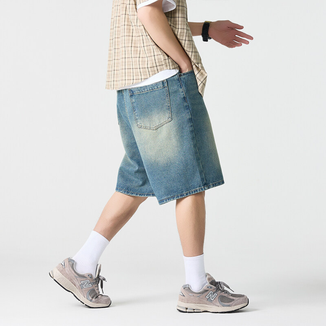 ユーズドウォッシュ　デニム　ショートパンツ　N371