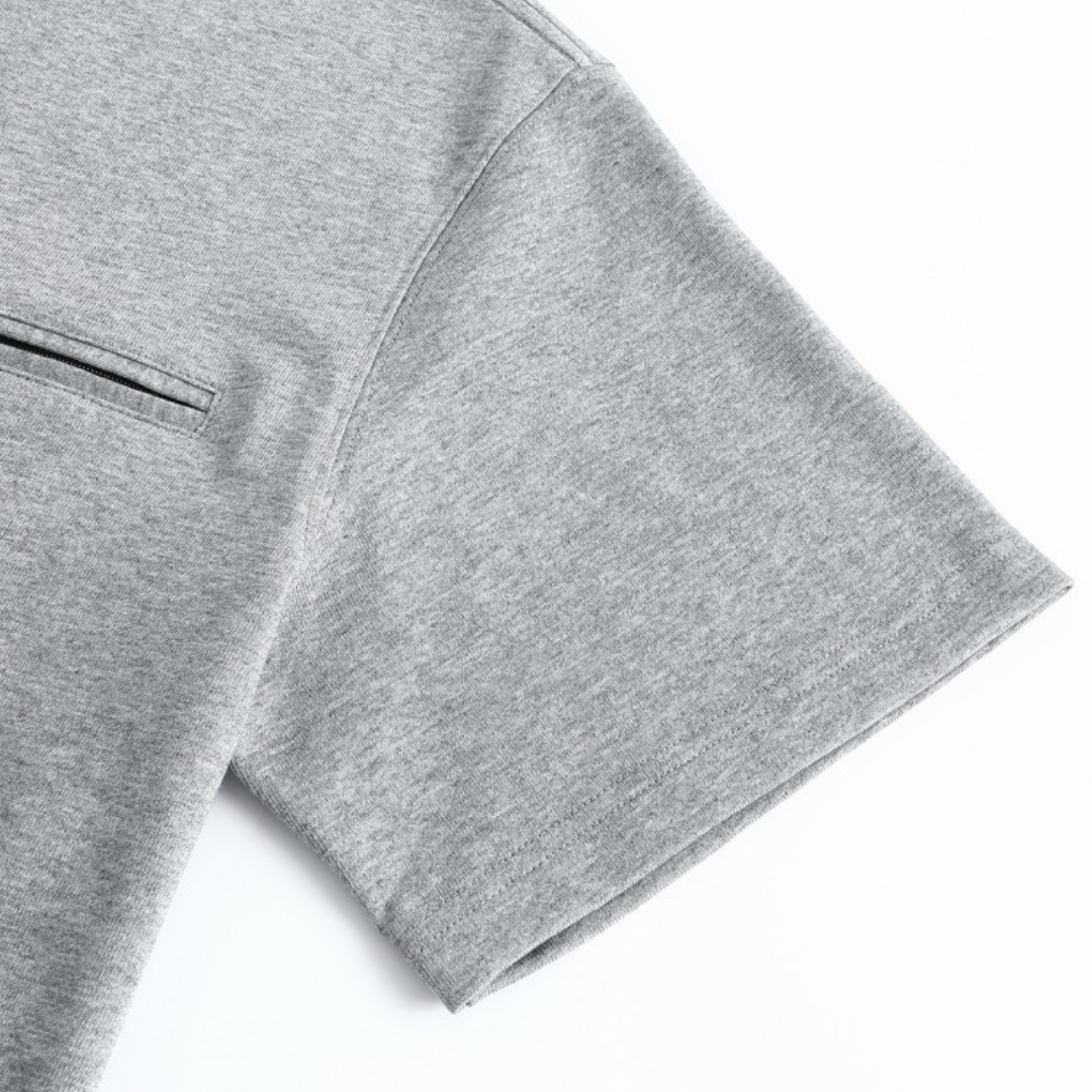ワンポイントロゴ　フロントジップ　Tシャツ　N1618